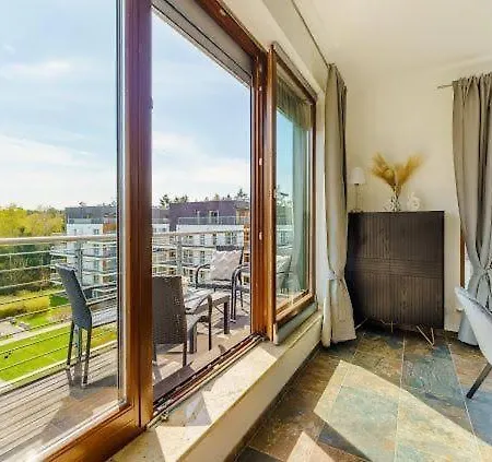 Penthouse C52 - Golden Tulip *