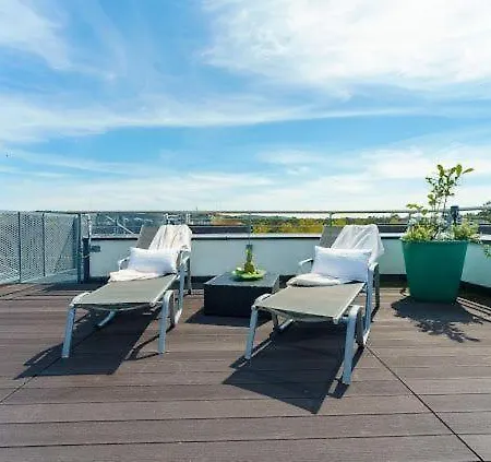Penthouse C52 - Golden Tulip Lejlighed